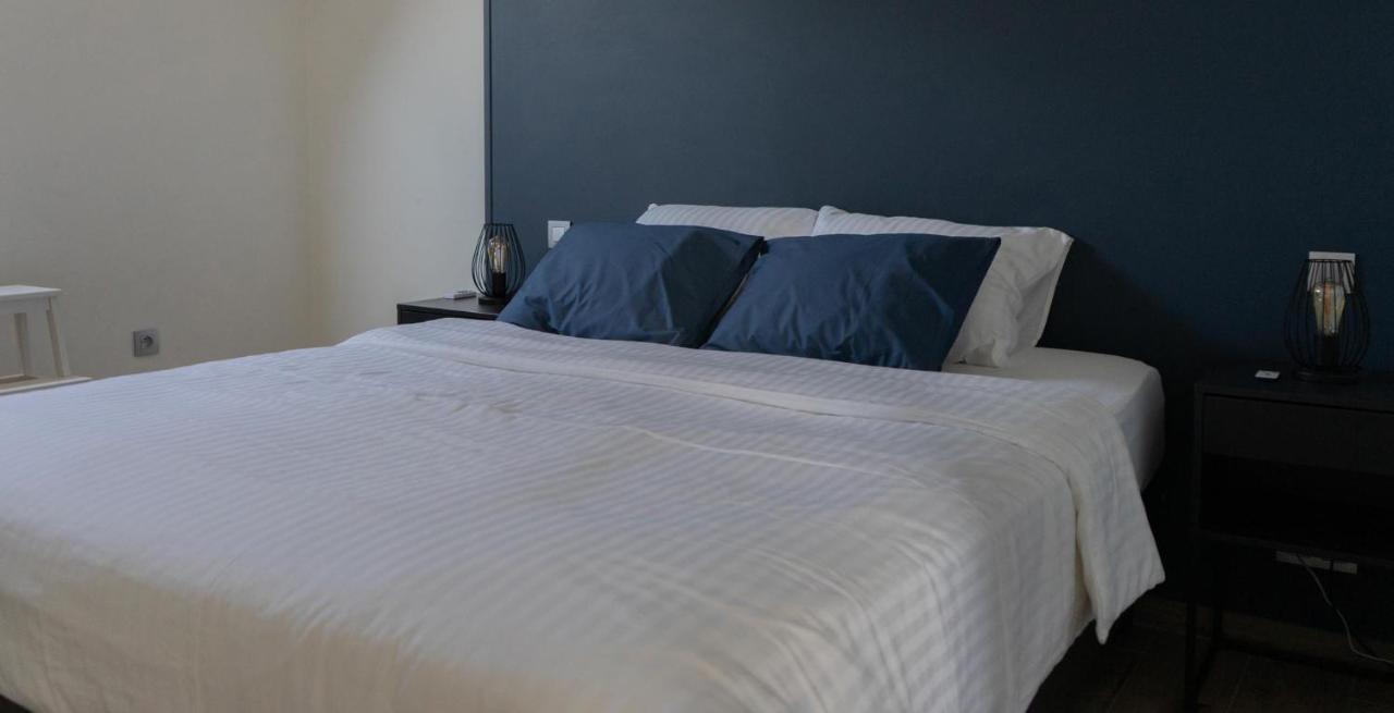 Au Petit Canteleu - Bed & Breakfast Beloeil Εξωτερικό φωτογραφία